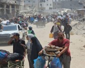 «الكوفية» ترصد نزوح الأهالي من مخيم البريج بعد تهديدات الاحتلال
