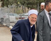 إمام الأقصى: الاحتلال يحاول محو هوية القدس باستهداف المؤسسات الداعمة لها