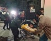 مصابون جراء قصف طائرات الاحتلال منزلا في مخيم البريج وسط القطاع