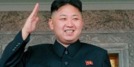 شاهد.. زعيم كوريا الشمالية يتحدى فيروس كورونا
