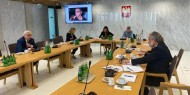 السفير خليفة يُطالب بتدخل دولي لتوفير الحماية للأسرى
