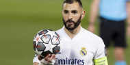 بنزيما يرفض دعوة ديشامب لحضور لقاء فرنسا وهولندا