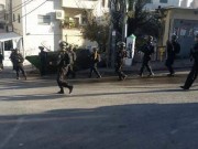 فيديو|| قوات الاحتلال تقتحم بلدة العيسوية في القدس وتغلق مدخلها الشرقي