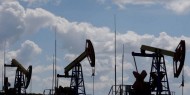 هبوط أسعار النفط بما يزيد عن 2% بعد إجراءات لمكافحة كورونا