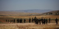 سلطات الاحتلال تشرع بمسح أراضي المواطنين في الأغوار الشمالية